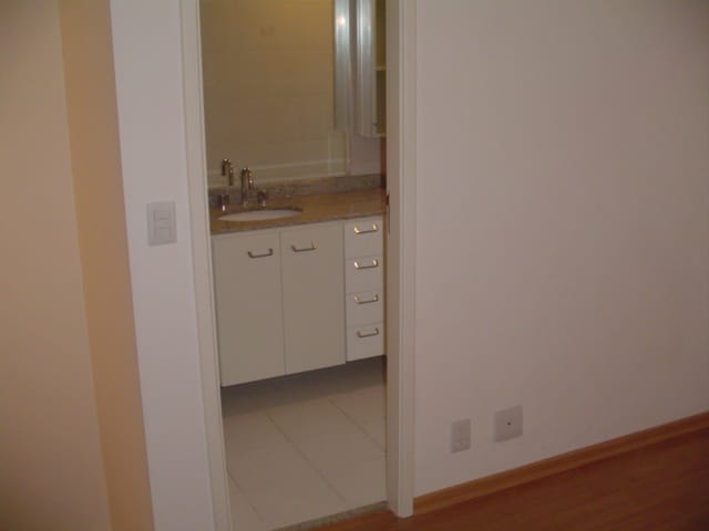 Apartamento, 1 quarto, 60 m² - Foto 4