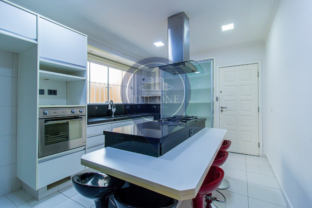 Casa, 3 quartos, 220 m² - Foto 3