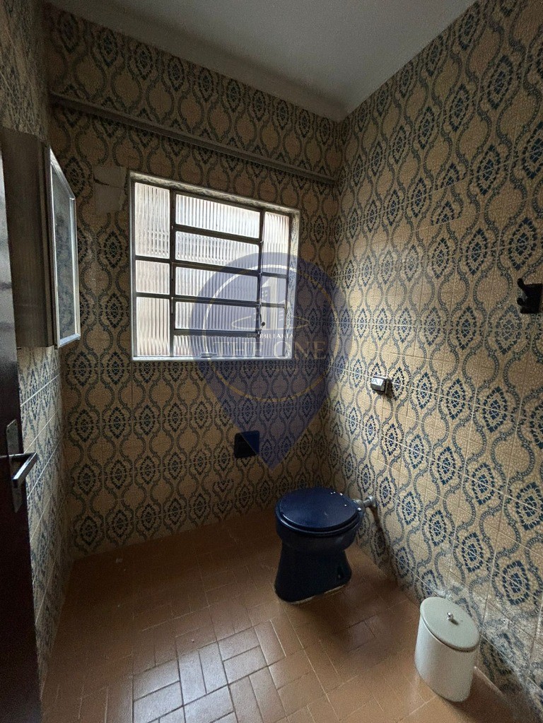 Casa para alugar com 4 quartos, 260m² - Foto 18