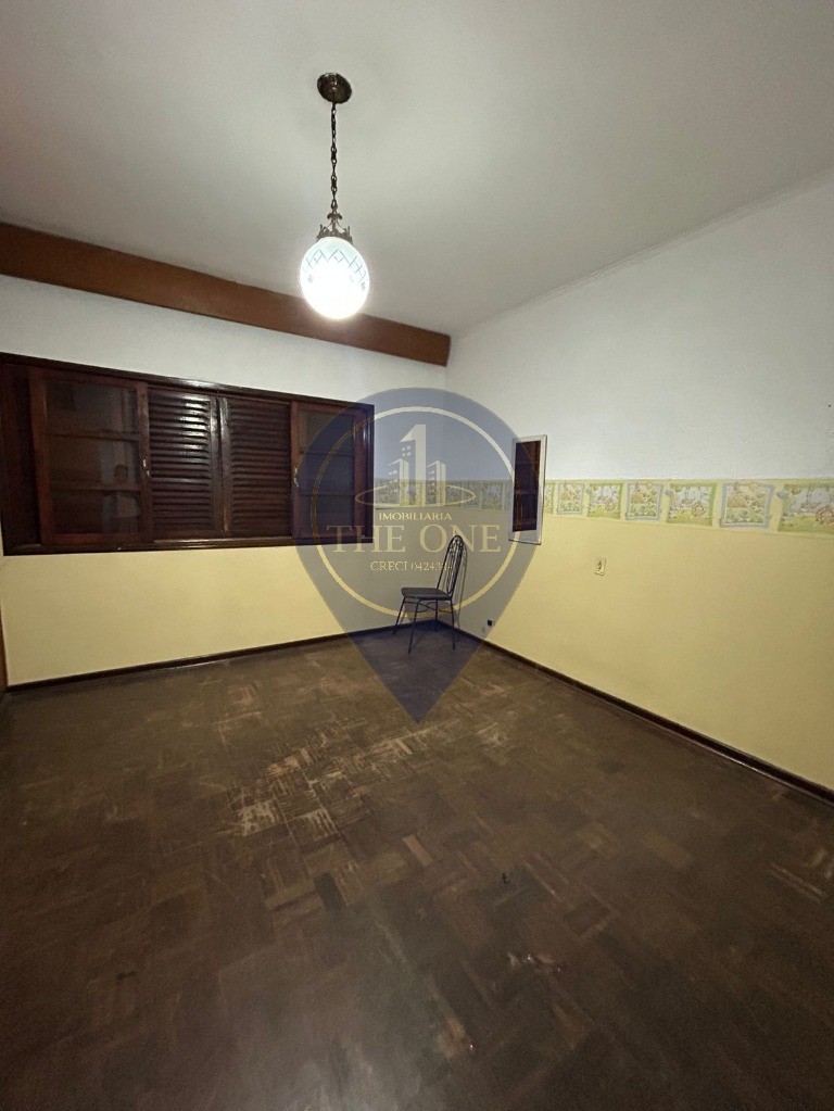 Casa para alugar com 4 quartos, 260m² - Foto 14