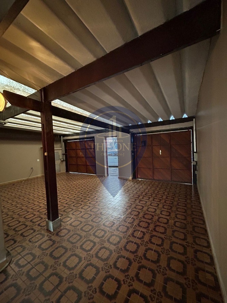 Casa para alugar com 4 quartos, 260m² - Foto 4