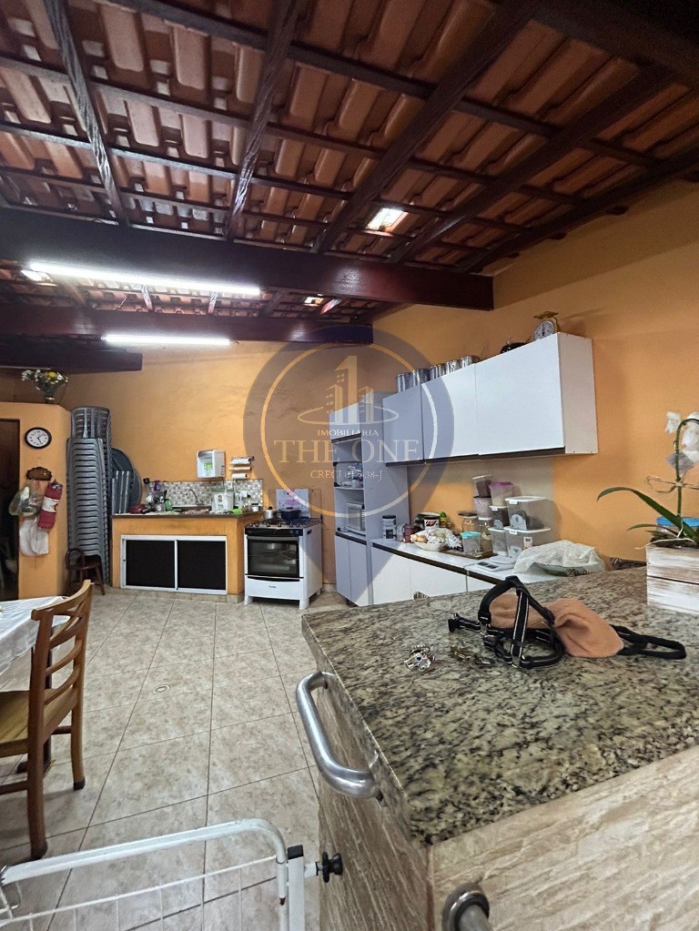 Casa, 3 quartos, 200 m² - Foto 23