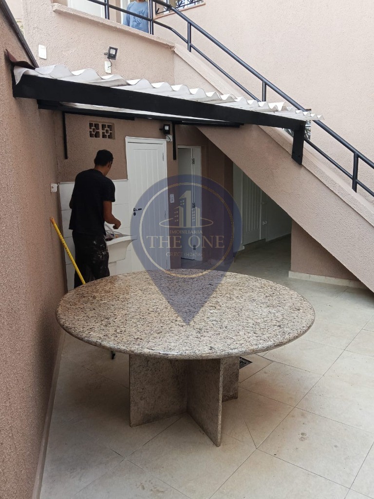 Casa, 5 quartos, 245 m² - Foto 1