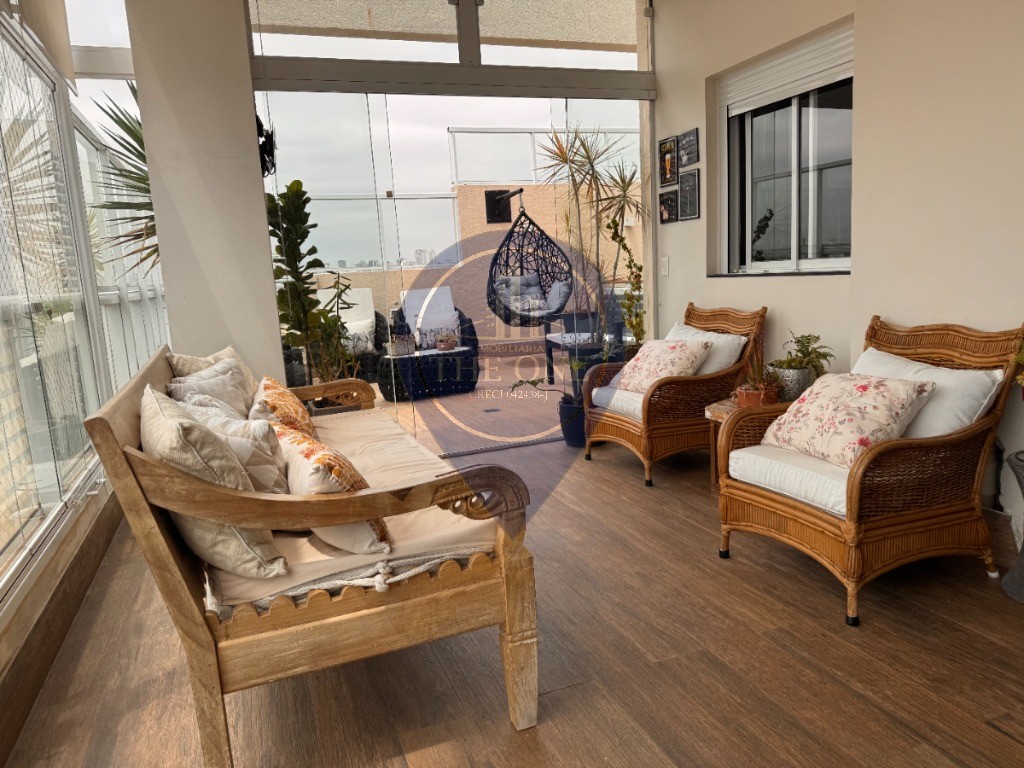 Cobertura, 3 quartos, 216 m² - Foto 1