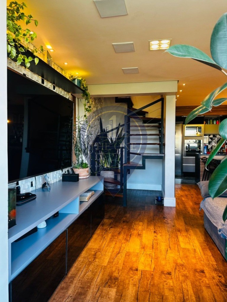 Cobertura, 3 quartos, 195 m² - Foto 4