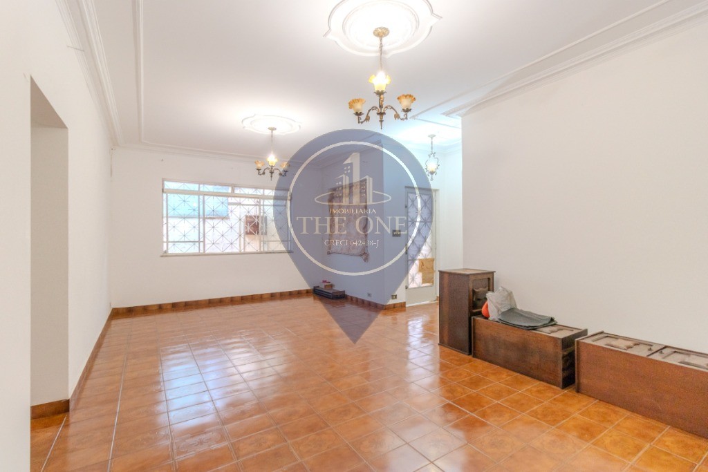 Casa, 5 quartos, 221 m² - Foto 1