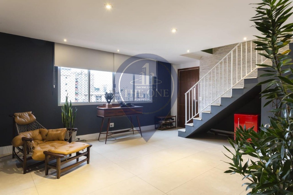 Cobertura, 3 quartos, 234 m² - Foto 2