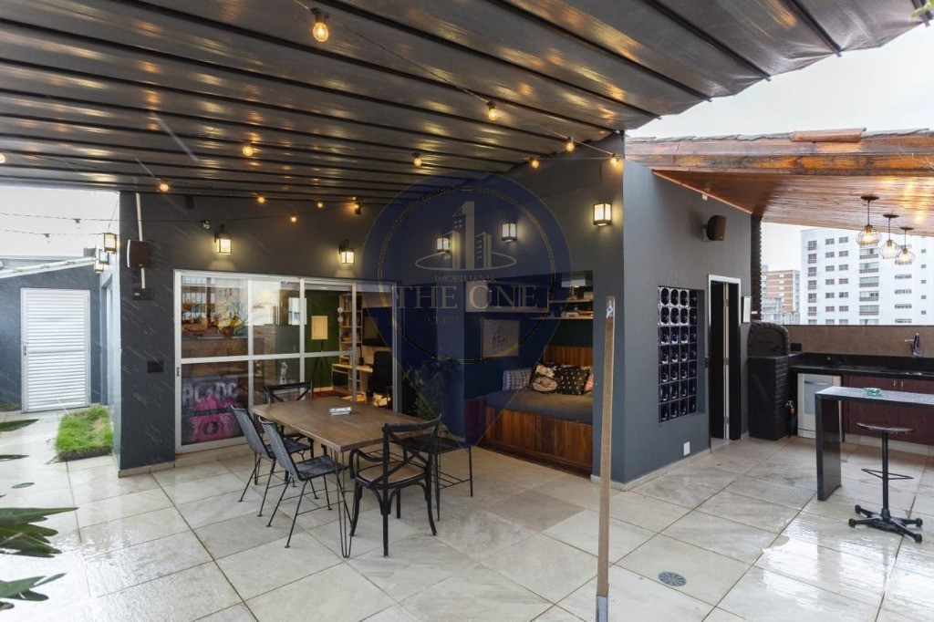 Cobertura, 3 quartos, 234 m² - Foto 1