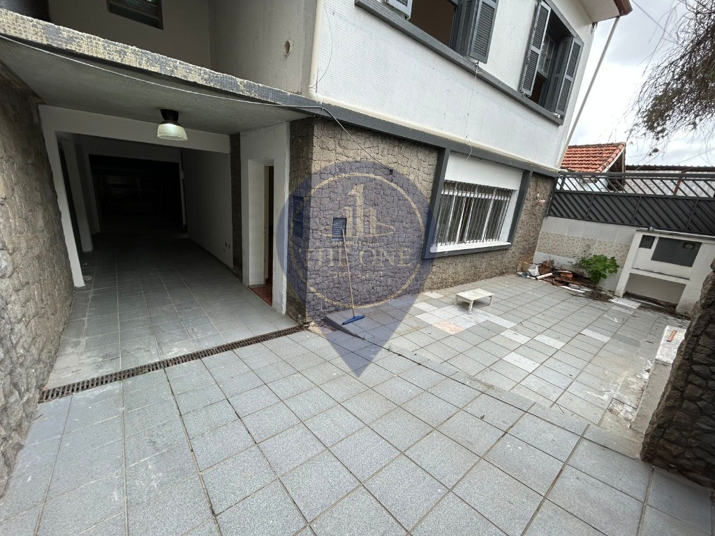 Casa, 4 quartos, 220 m² - Foto 29