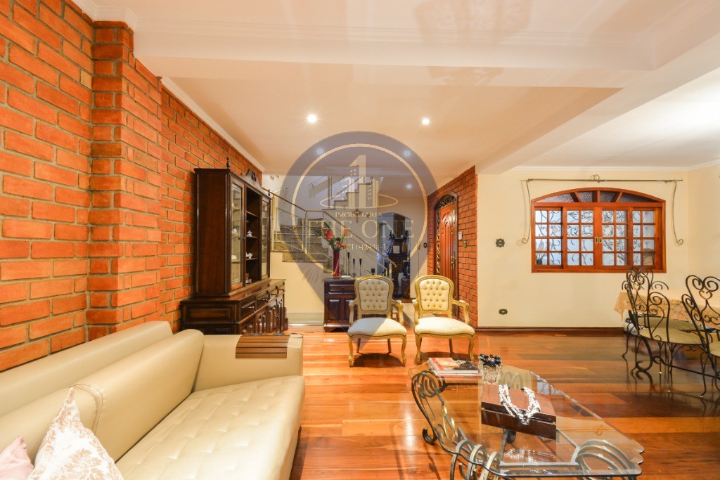 Casa, 3 quartos, 300 m² - Foto 1