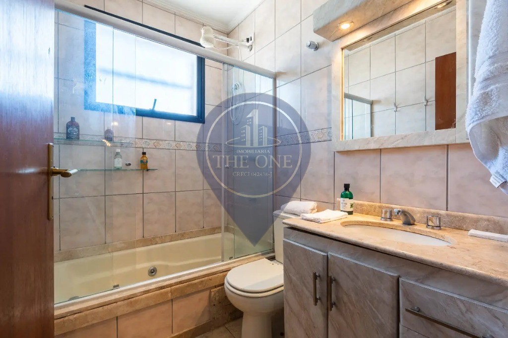 Casa, 3 quartos, 242 m² - Foto 4