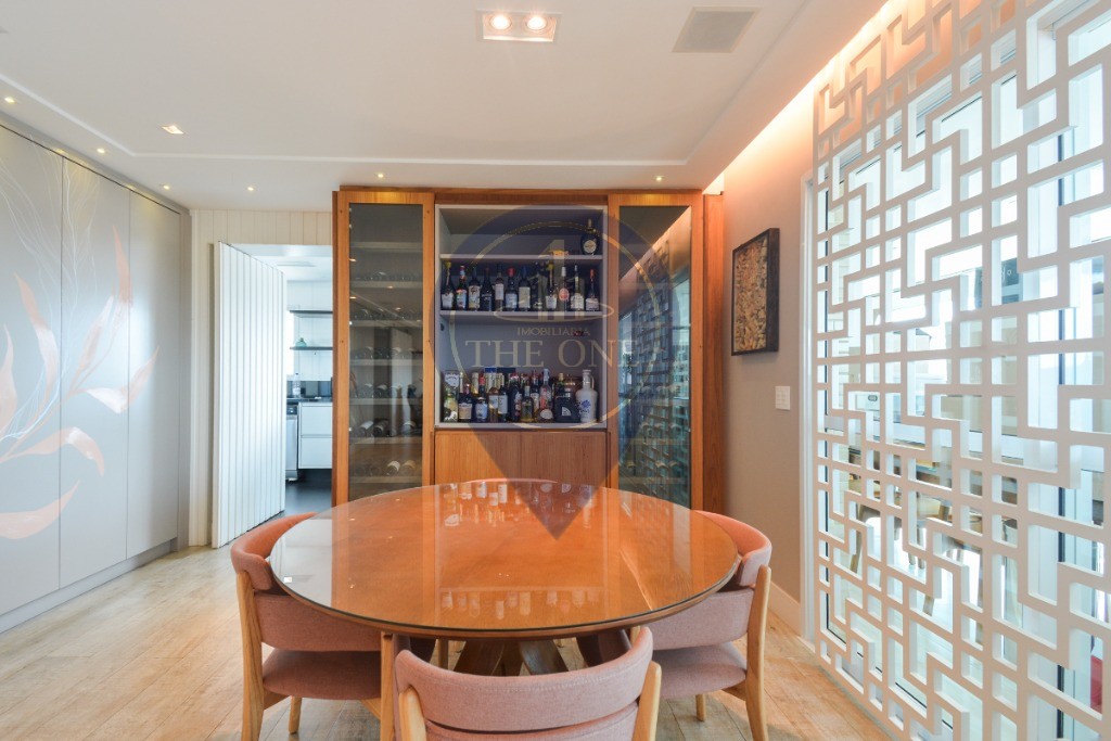 Apartamento, 4 quartos, 205 m² - Foto 7