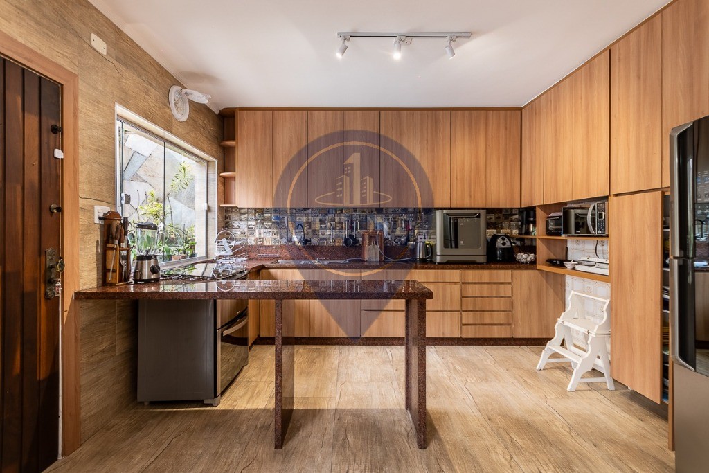 Casa, 4 quartos, 267 m² - Foto 18