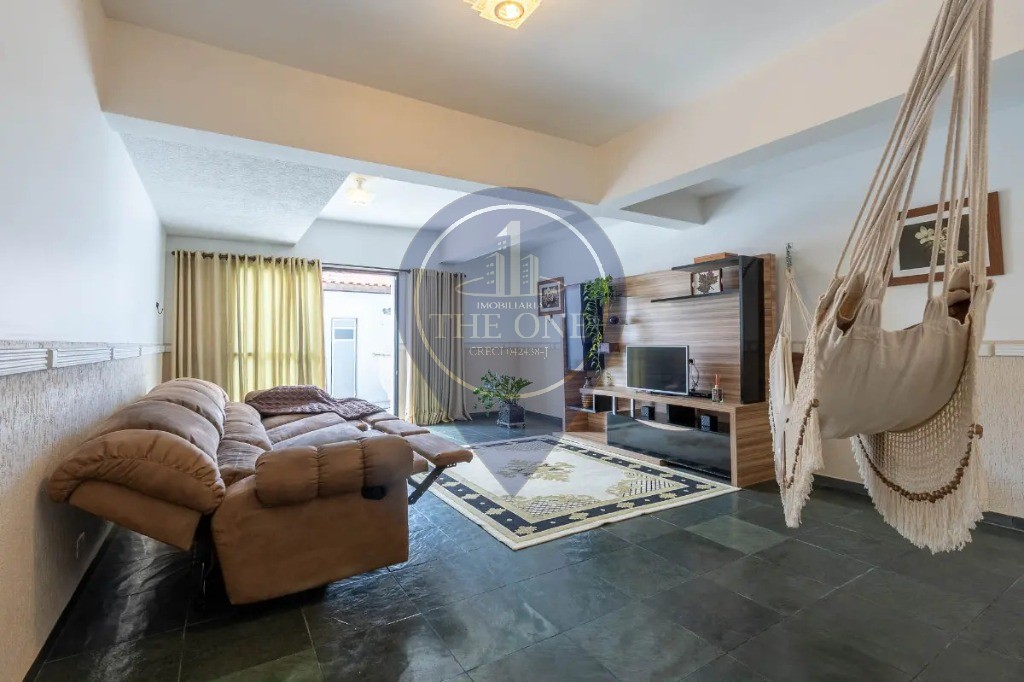 Casa, 3 quartos, 242 m² - Foto 9