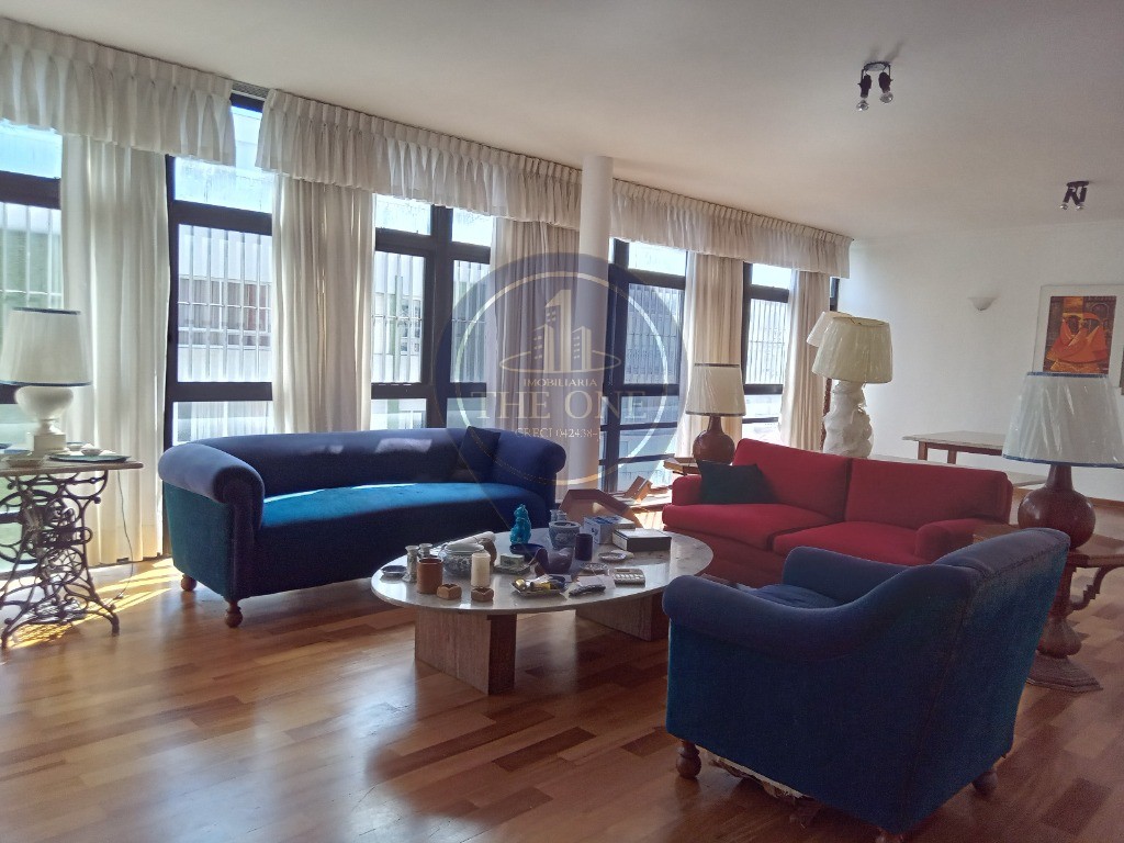 Cobertura, 3 quartos, 201 m² - Foto 1