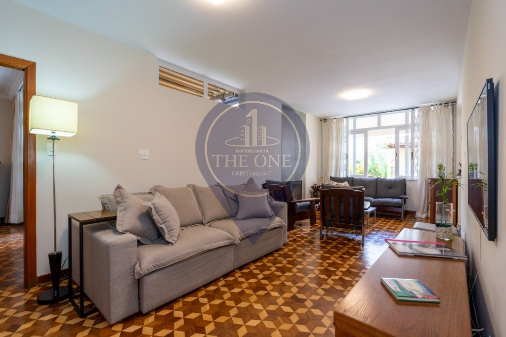 Casa, 4 quartos, 375 m² - Foto 1