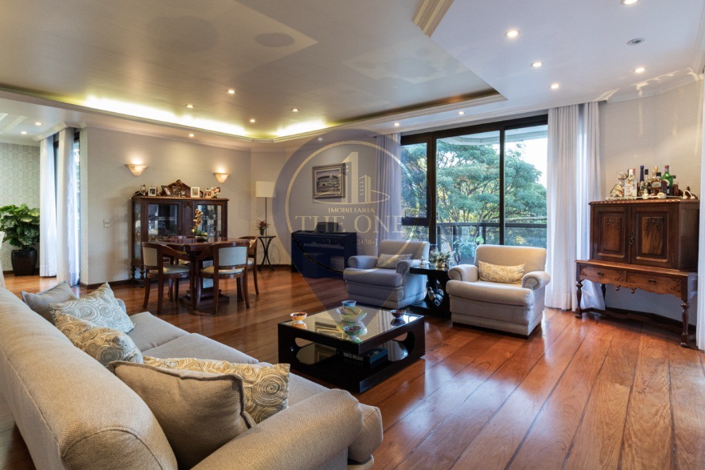 Apartamento, 3 quartos, 251 m² - Foto 1