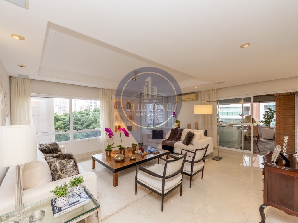 Apartamento, 3 quartos, 243 m² - Foto 1