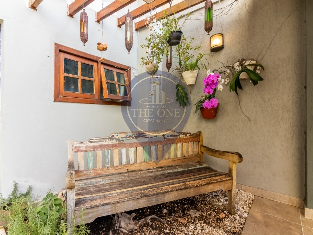 Casa, 4 quartos, 220 m² - Foto 41