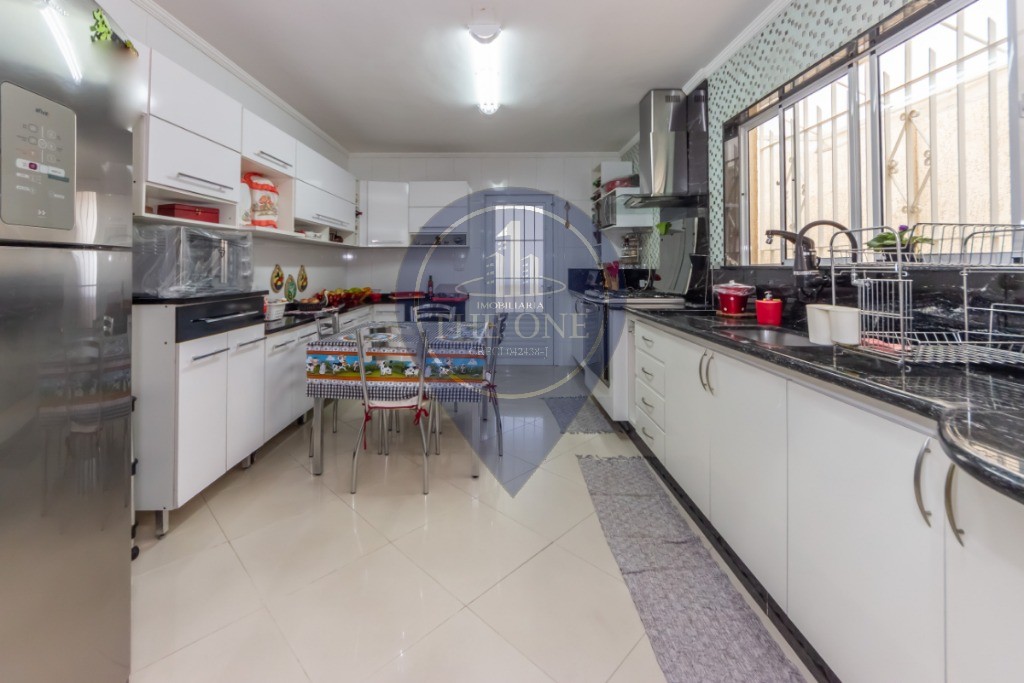 Casa, 3 quartos, 200 m² - Foto 13