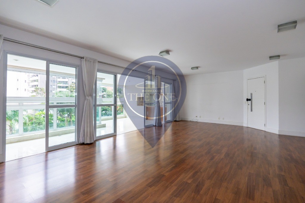 Apartamento, 3 quartos, 155 m² - Foto 1