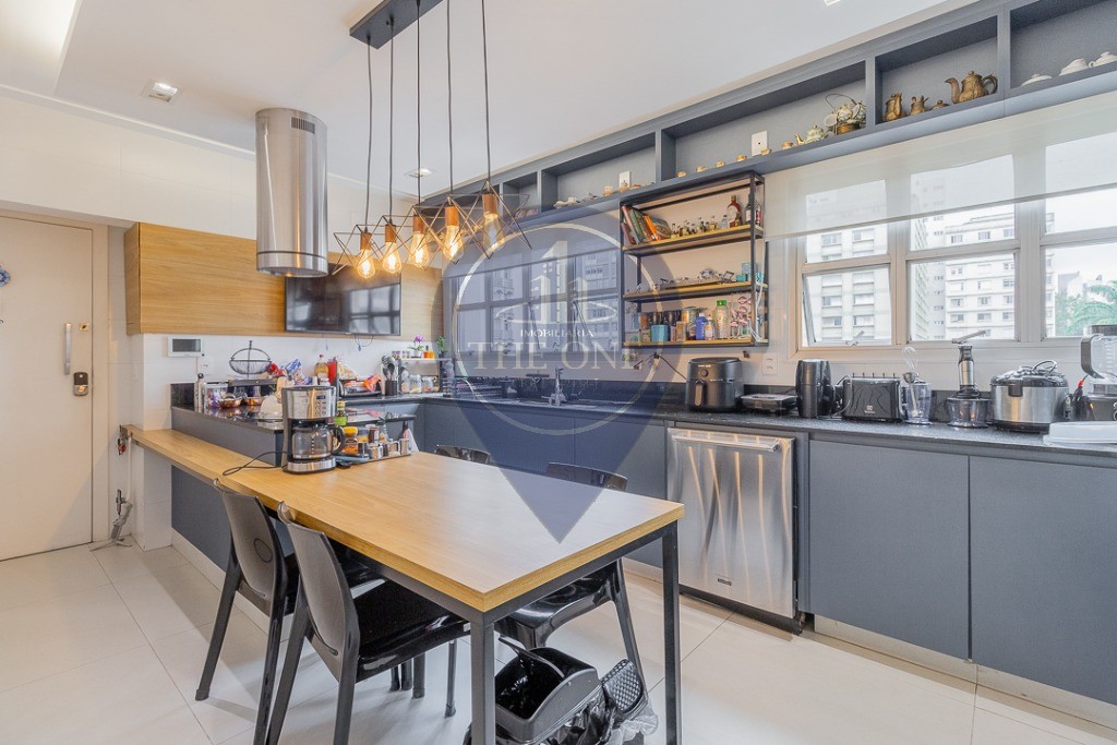 Apartamento, 3 quartos, 156 m² - Foto 1