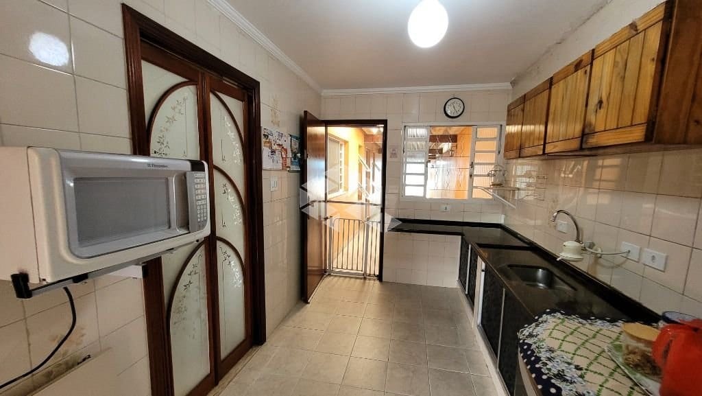 Casa, 3 quartos, 200 m² - Foto 4