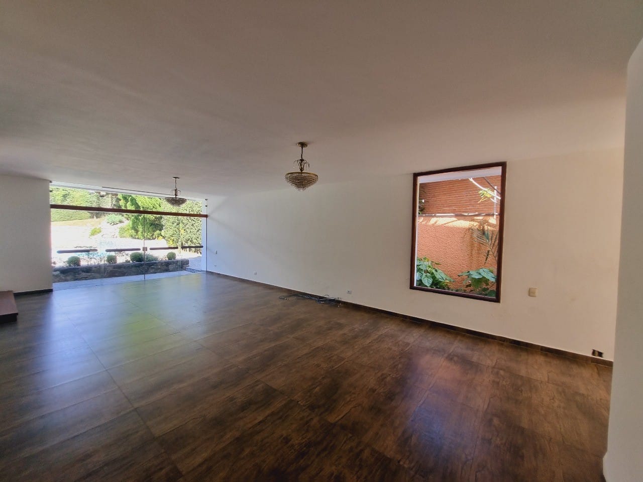 Casa à venda com 4 quartos, 945m² - Foto 36
