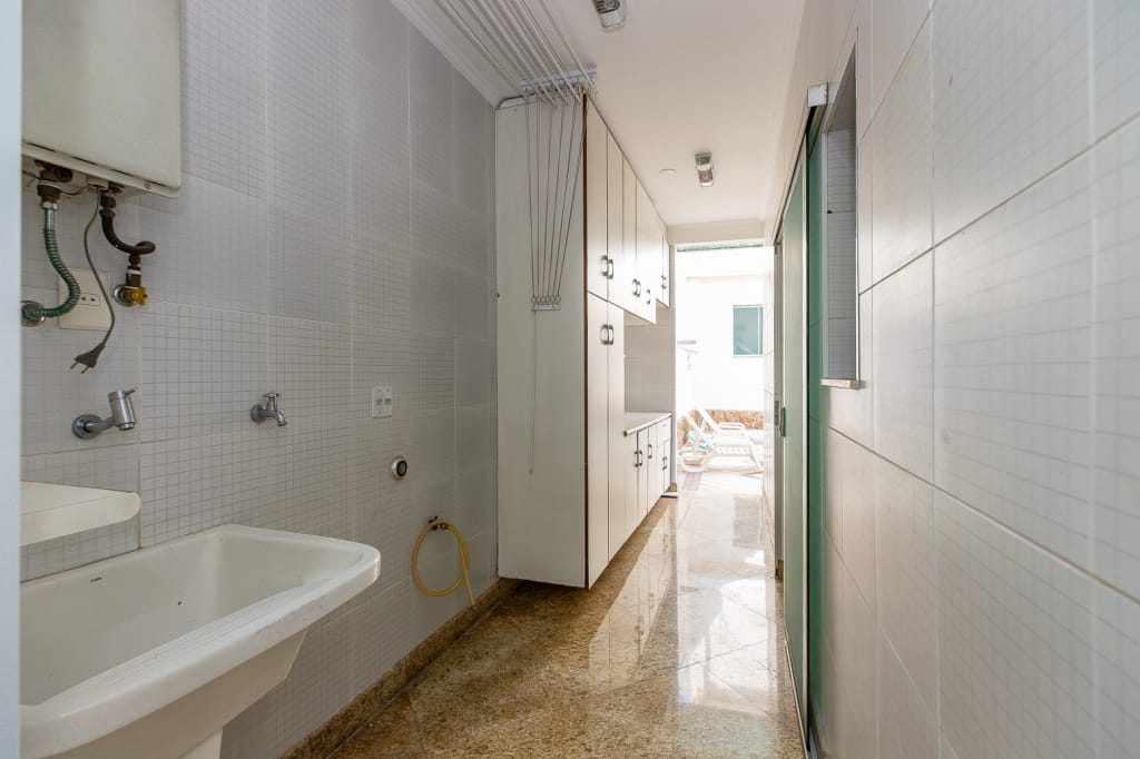 Casa, 4 quartos, 220 m² - Foto 13