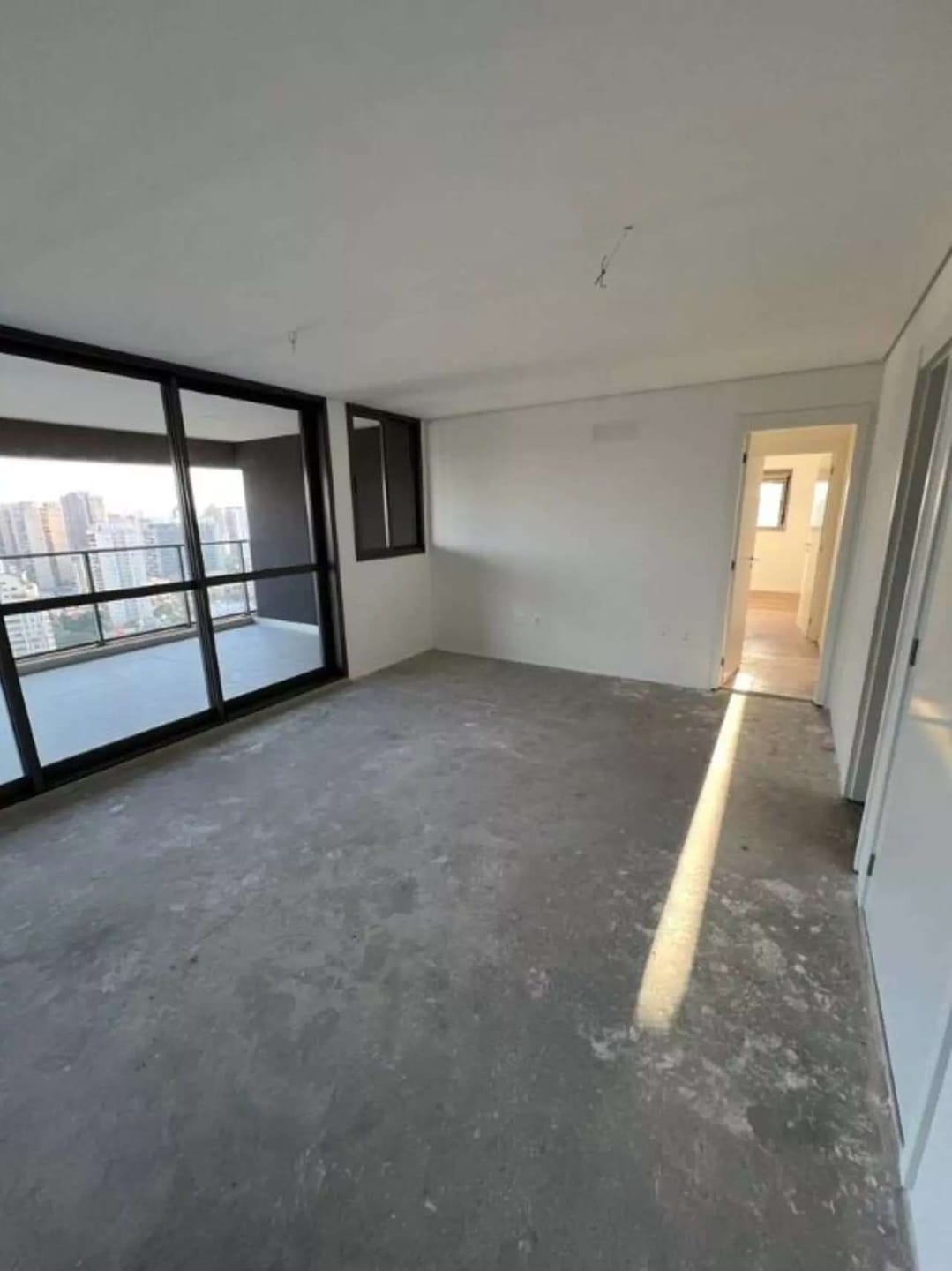 Apartamento, 3 quartos, 143 m² - Foto 1