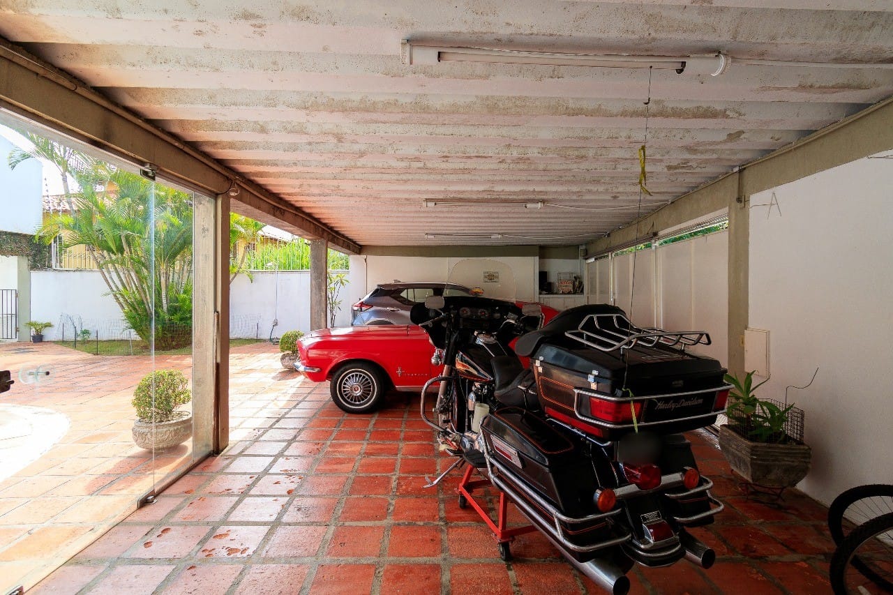 Casa, 4 quartos, 240 m² - Foto 27