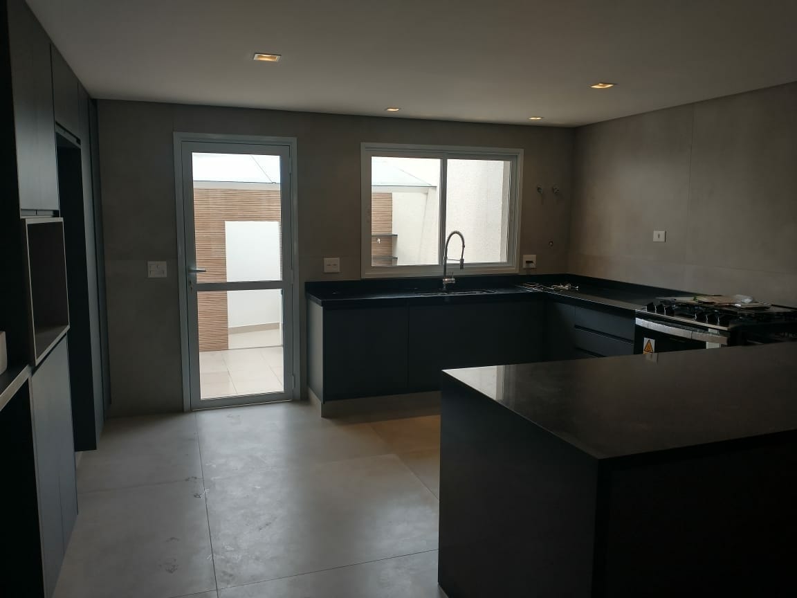Casa, 3 quartos, 220 m² - Foto 19