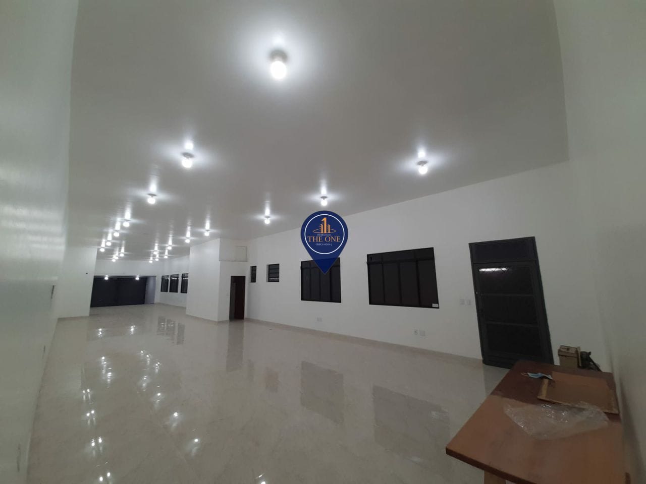 Loja-Salão, 228 m² - Foto 1