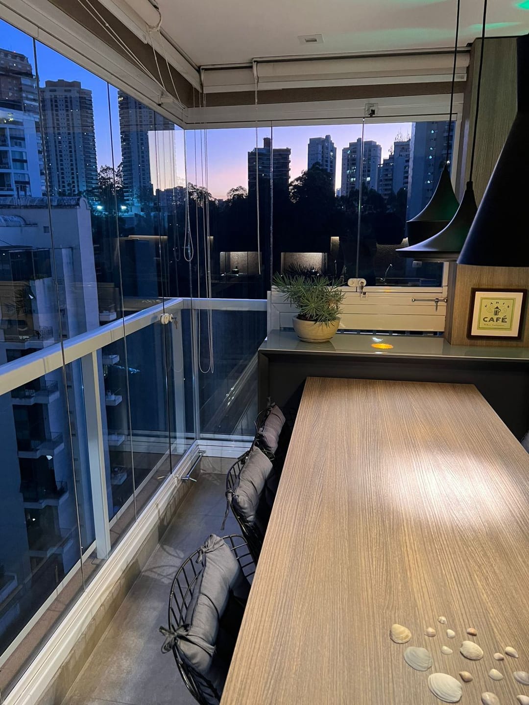 Apartamento à venda com 2 quartos, 72m² - Foto 9