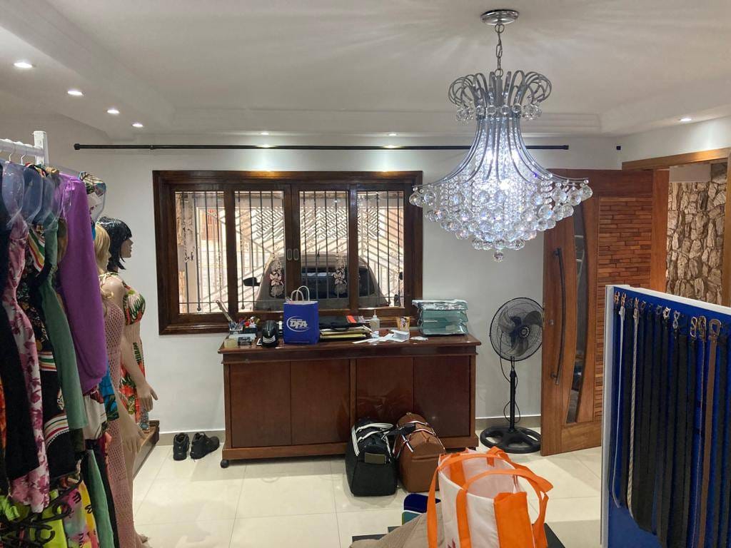 Casa, 4 quartos, 320 m² - Foto 21