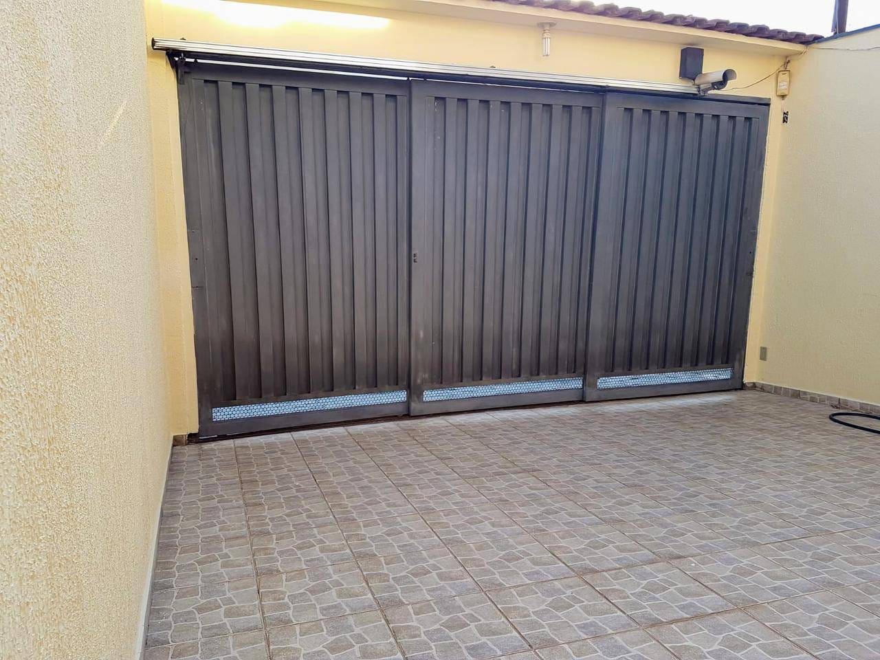 Casa, 3 quartos, 256 m² - Foto 2