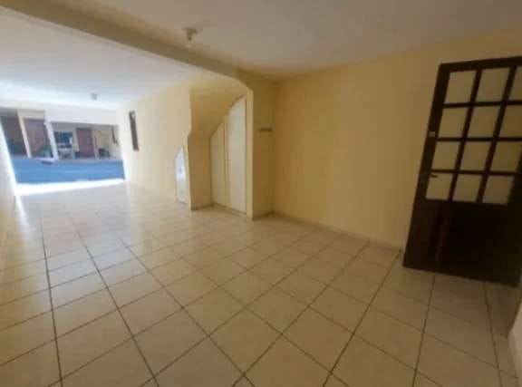 Casa, 2 quartos, 113 m² - Foto 1