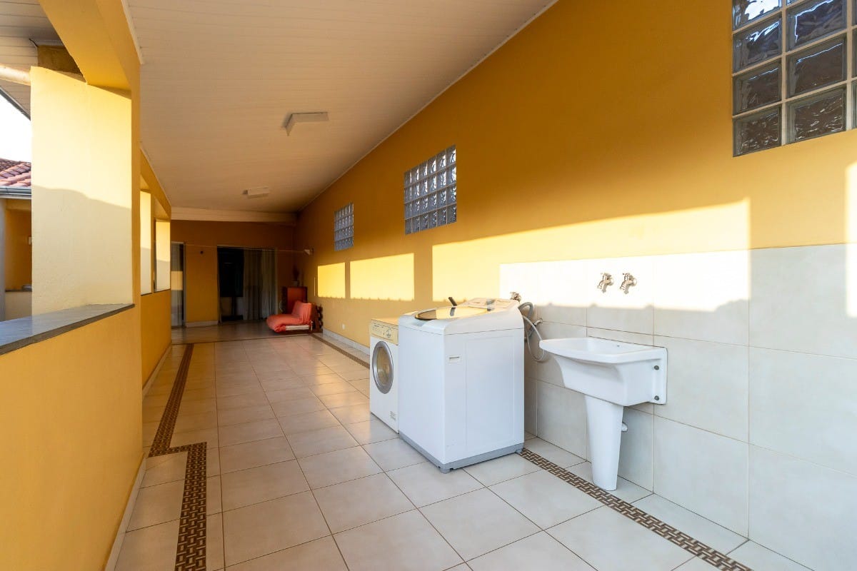 Casa, 3 quartos, 220 m² - Foto 3