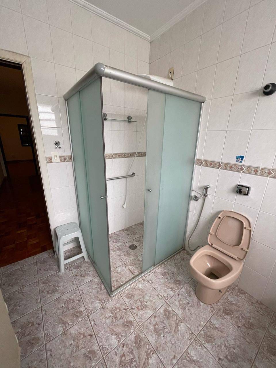 Casa à venda com 3 quartos, 210m² - Foto 4