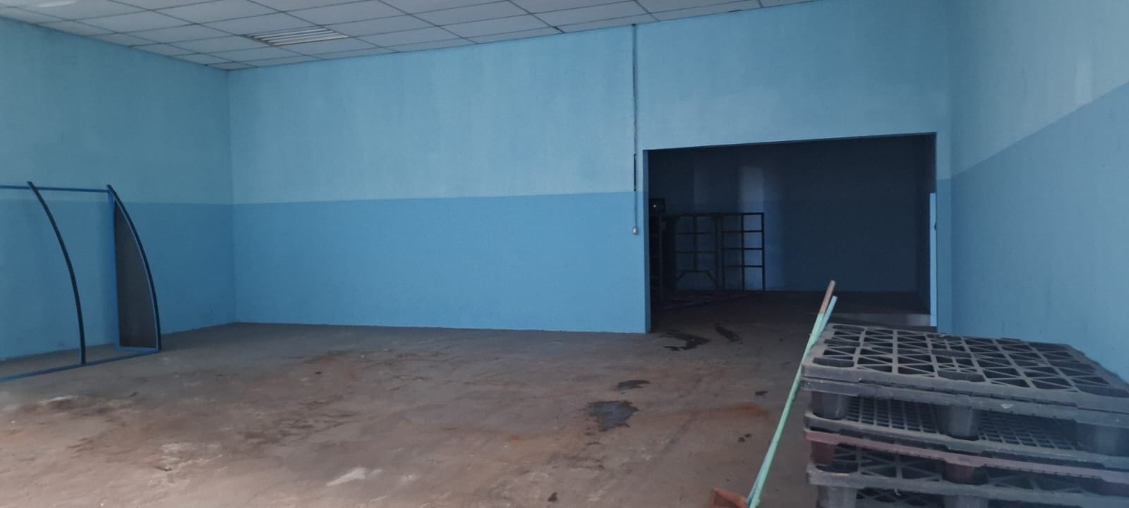 Depósito-Galpão, 810 m² - Foto 3