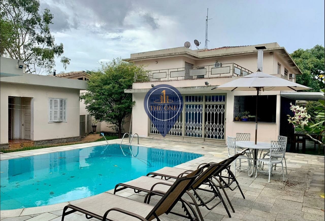Casa, 4 quartos, 377 m² - Foto 1