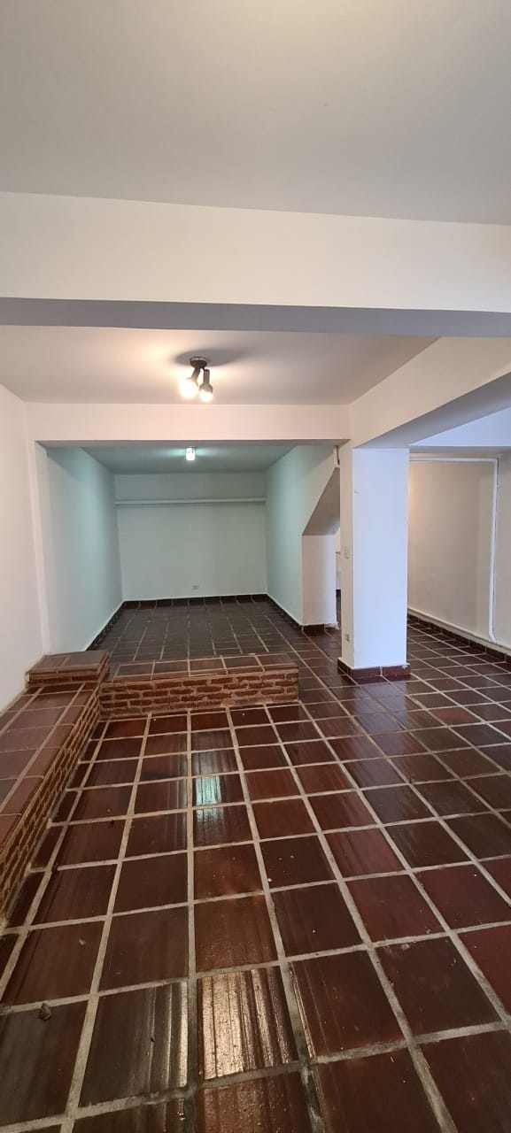 Casa, 2 quartos, 231 m² - Foto 3