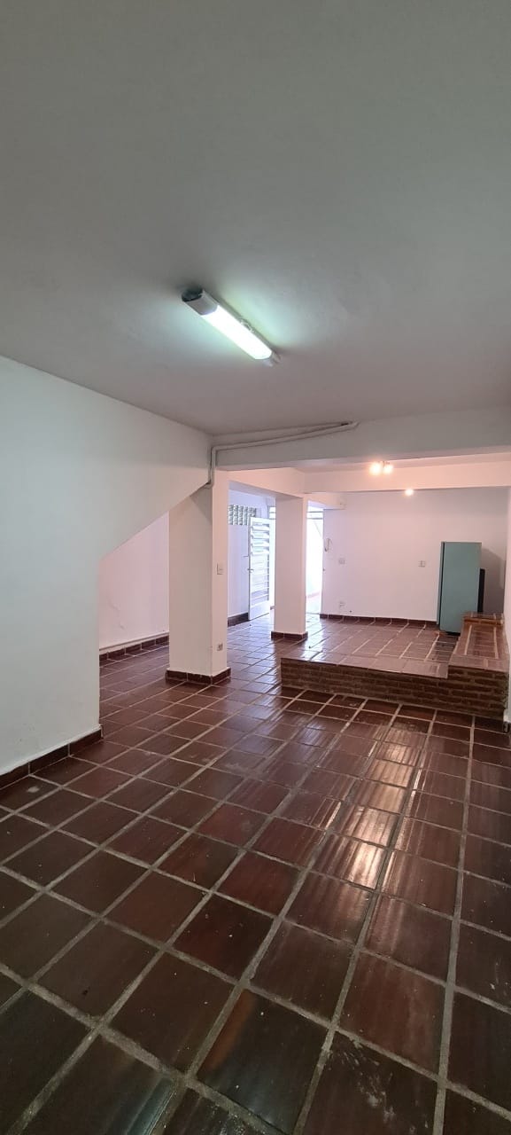 Casa, 2 quartos, 231 m² - Foto 4