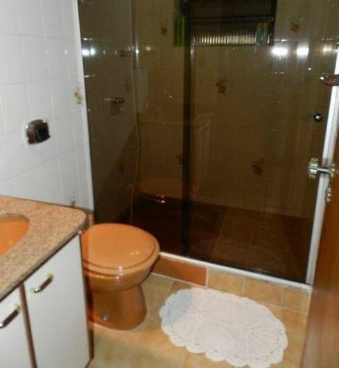 Casa, 5 quartos, 240 m² - Foto 1