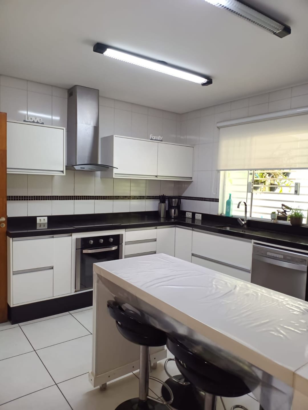 Casa, 4 quartos, 181 m² - Foto 2