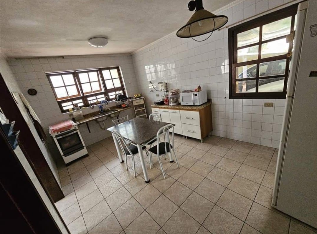 Casa, 3 quartos, 250 m² - Foto 14