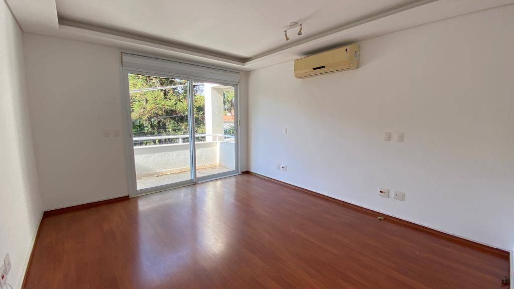 Casa à venda com 4 quartos, 931m² - Foto 27