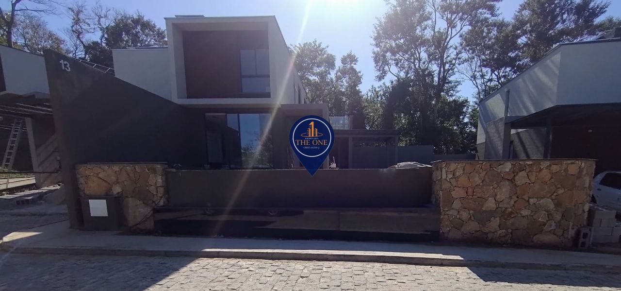 Casa, 3 quartos, 189 m² - Foto 2