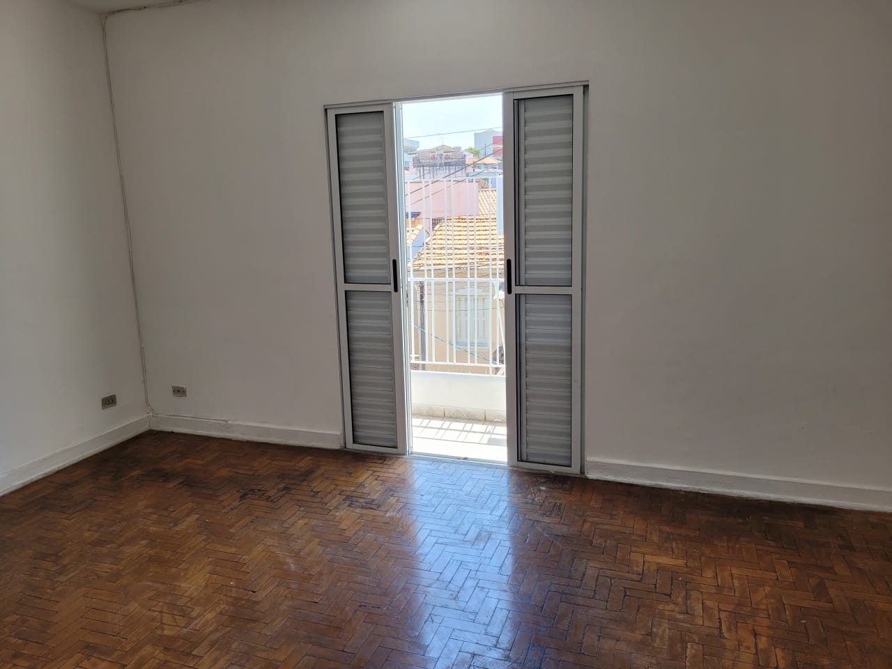 Casa, 2 quartos, 80 m² - Foto 1
