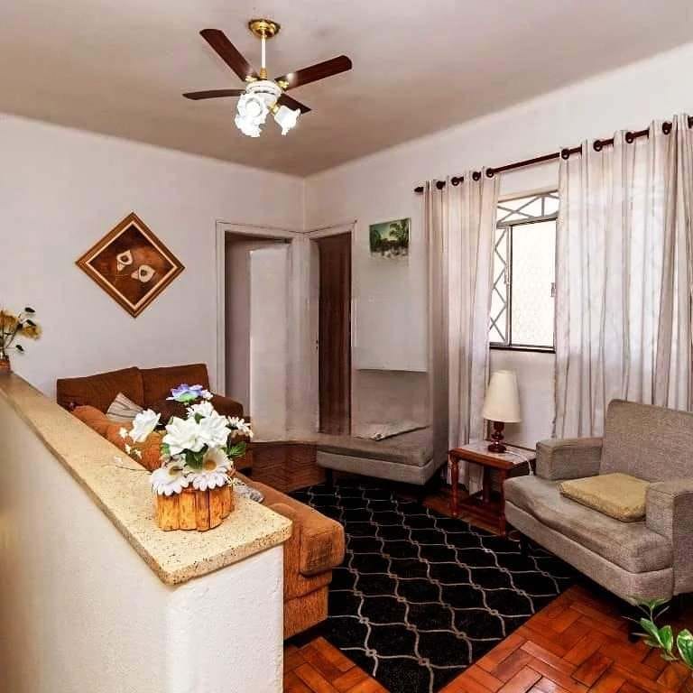 Casa, 4 quartos, 157 m² - Foto 1